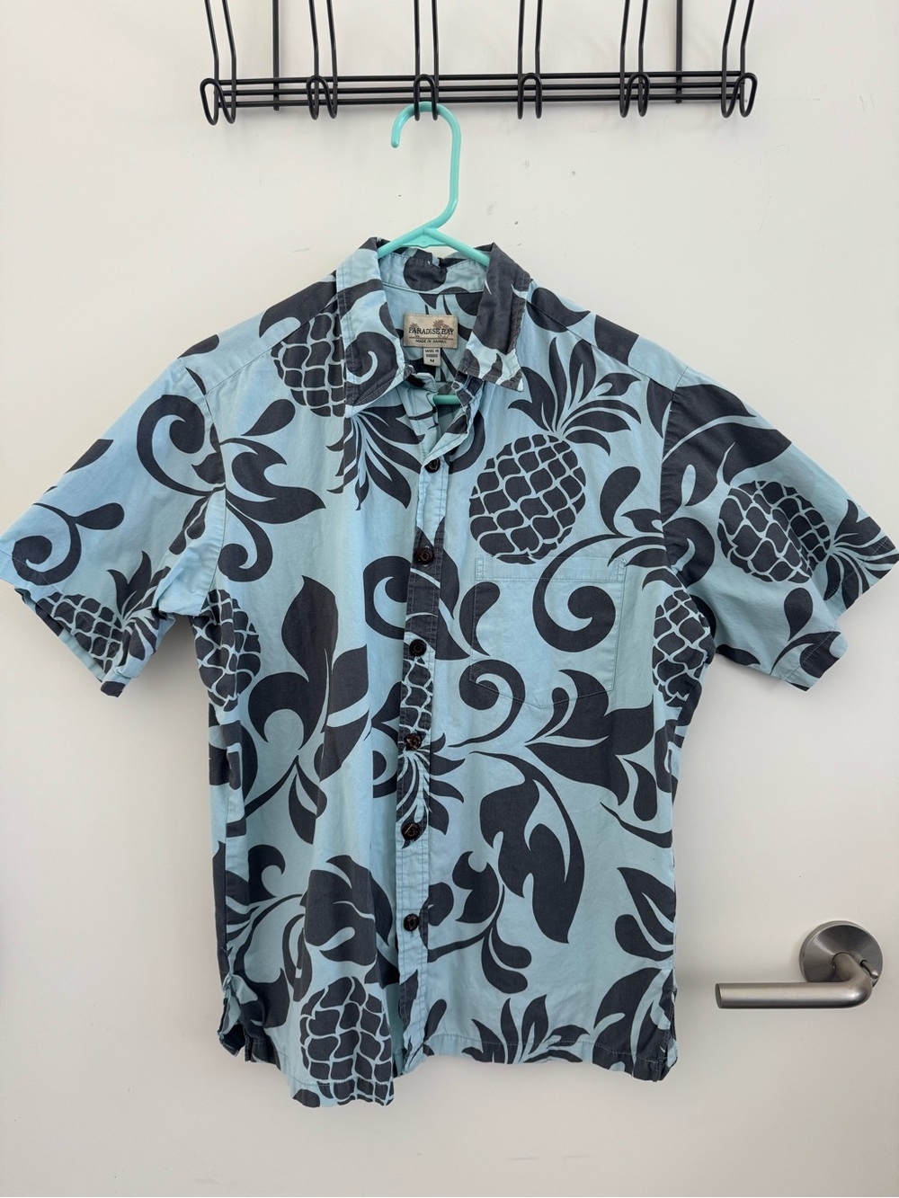 Paradise Bay Men’s Size Medium
